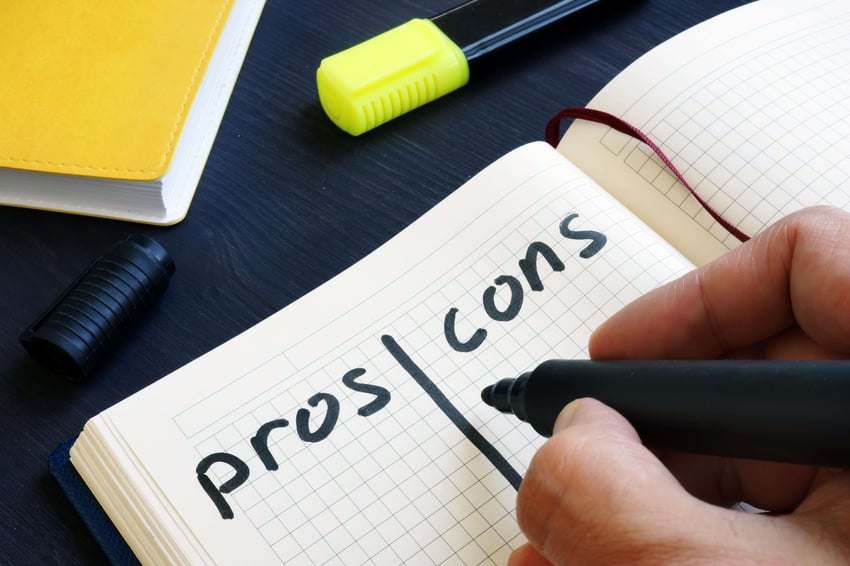 pros-cons-marker-paper